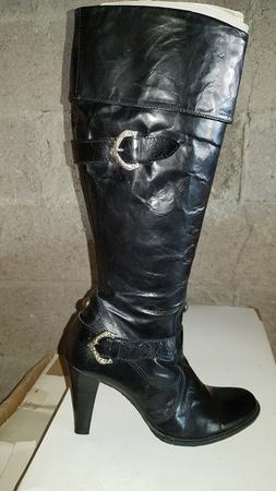 Anglais Neuf Couleur Noir Pointure 40