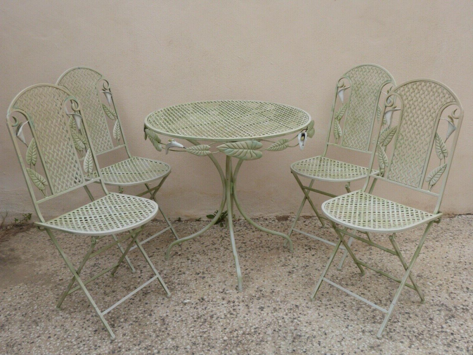 joli salon de jardin en fer forge